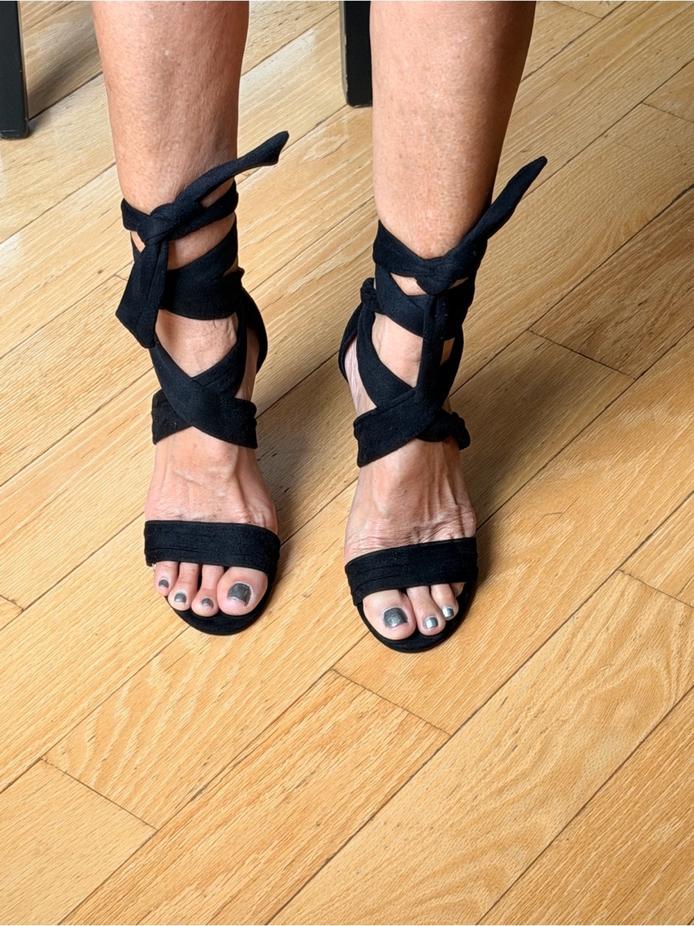 VENUS Black Wrap Tie Gladiator Sandals